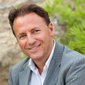 准备注册官方账号的球迷用户